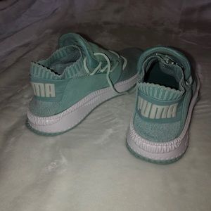 Turquoise puma slip on/ laced sneakers